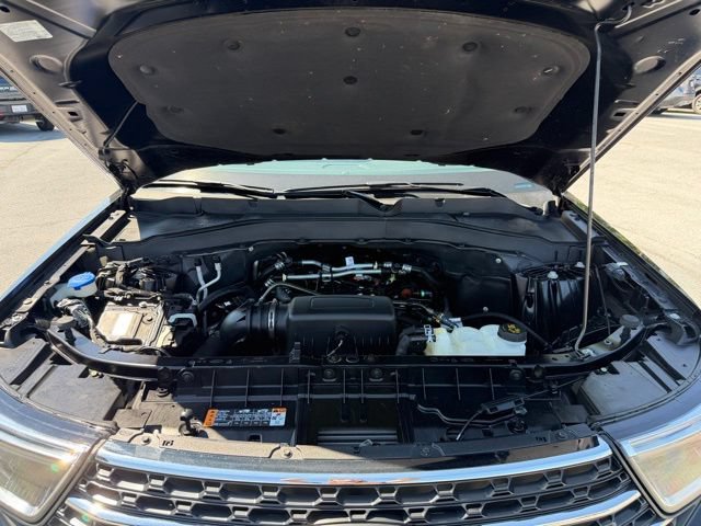 Certified 2023 Ford Explorer XLT w/ Equipment Group 202A AWD/4WD image 21