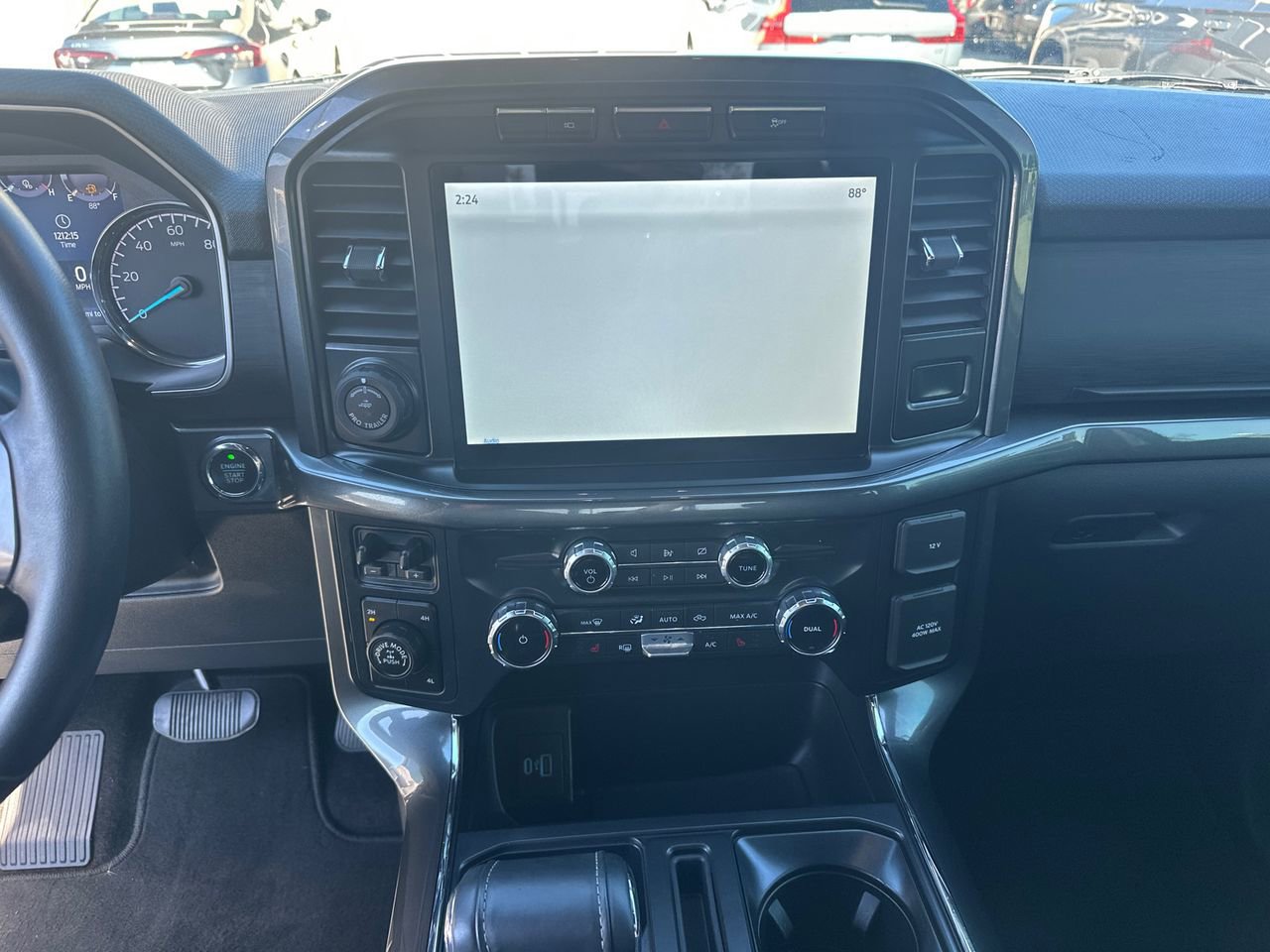 Certified 2022 Ford F150 XLT w/ Equipment Group 302A High image 28