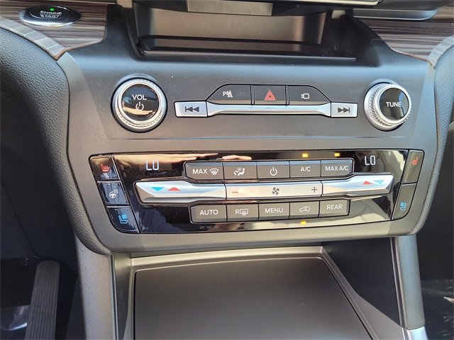 Certified 2020 Ford Explorer Limited w/ Class III Trailer Tow Package image 14