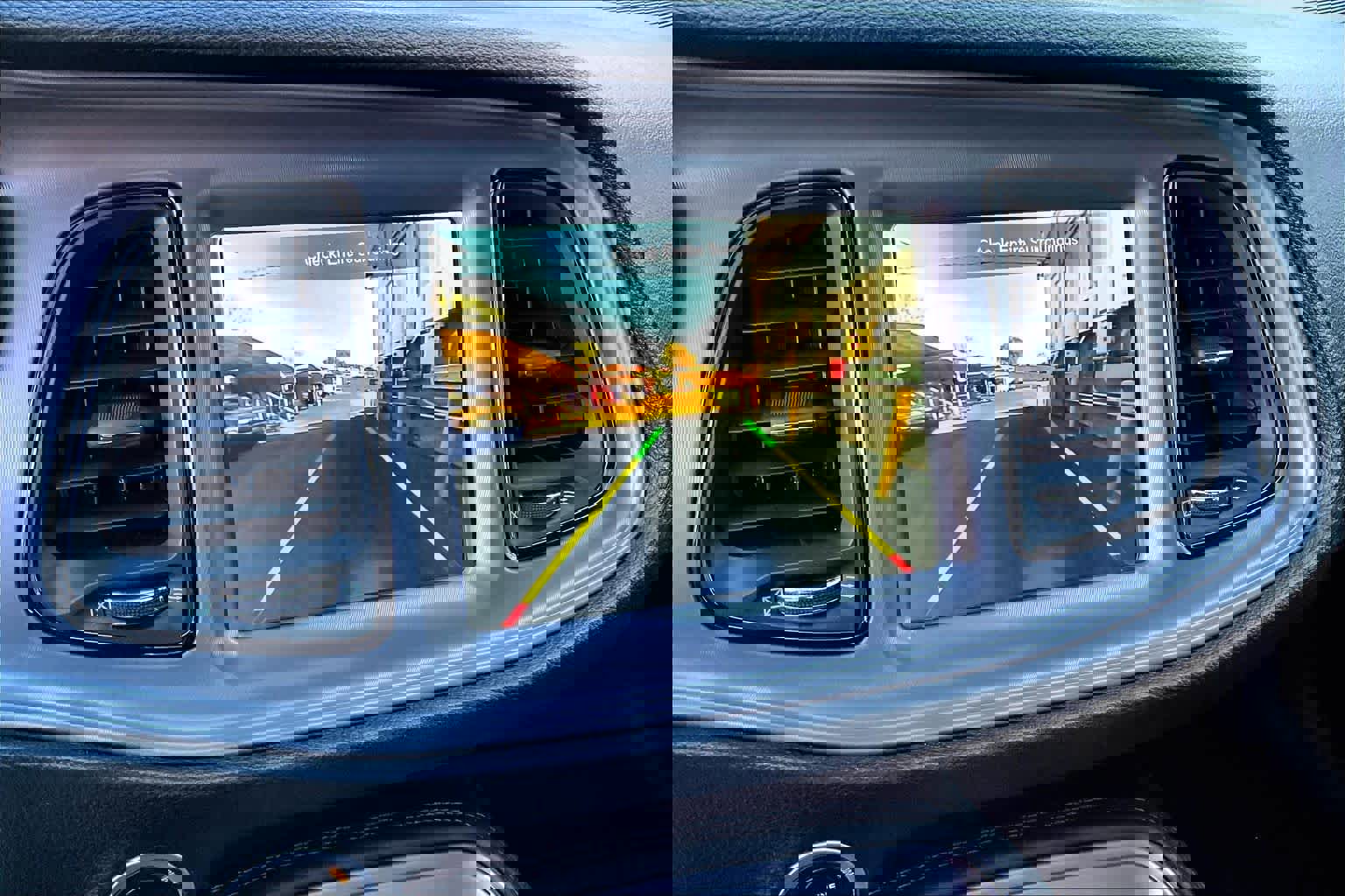 Used 2023 Dodge Challenger R/T Scat Pack image 30