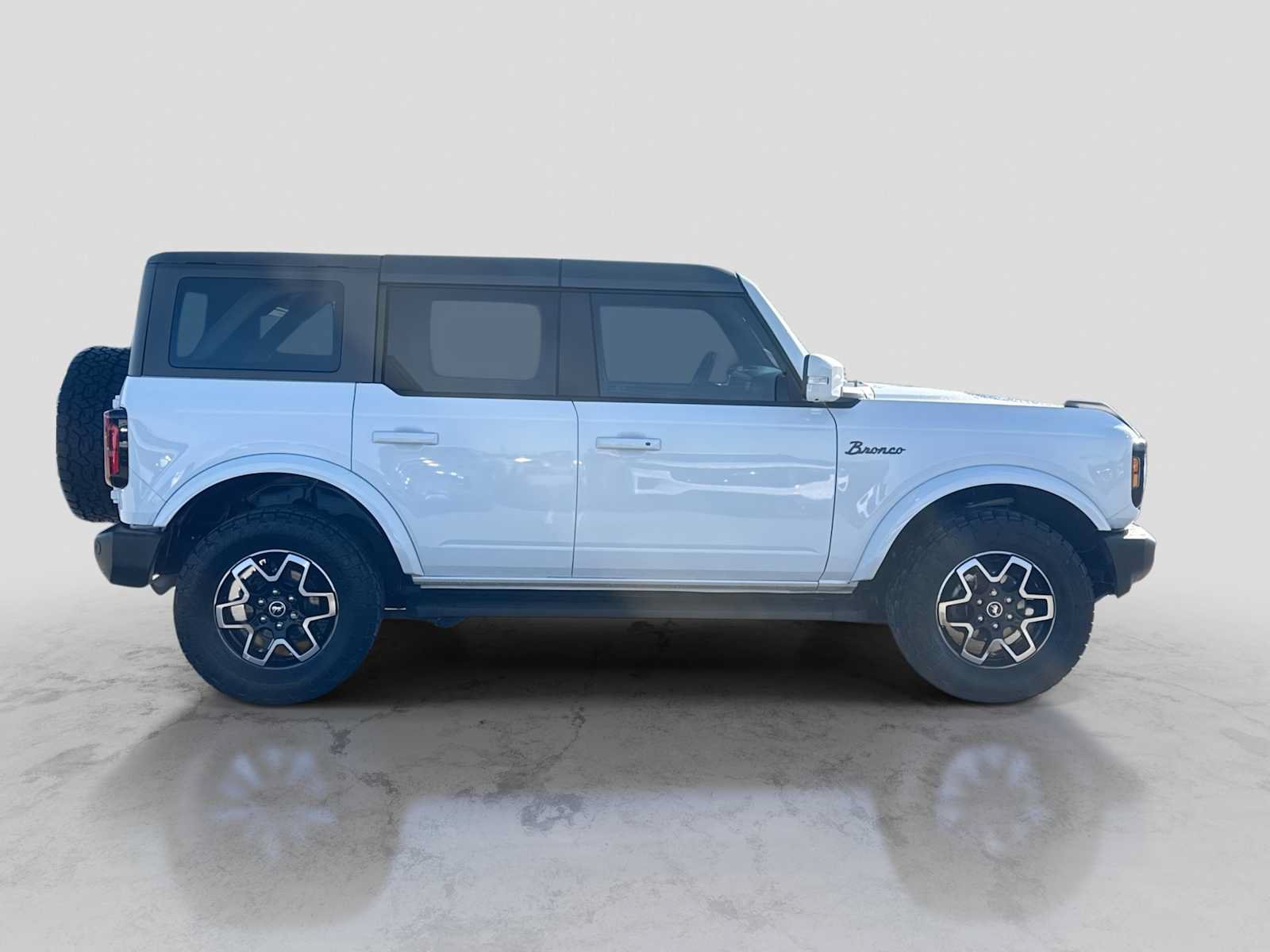 Certified 2023 Ford Bronco Outer Banks AWD/4WD image 7