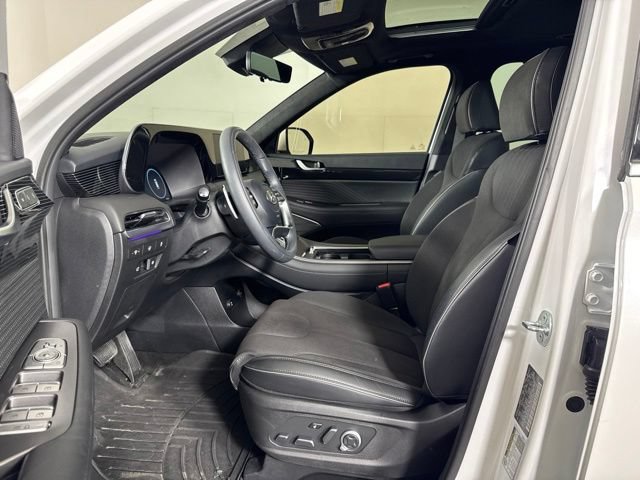 Used 2025 Hyundai Palisade Calligraphy AWD/4WD image 11