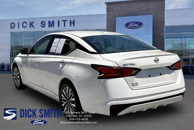 Used 2025 Nissan Altima 2.5 SV FWD image 4