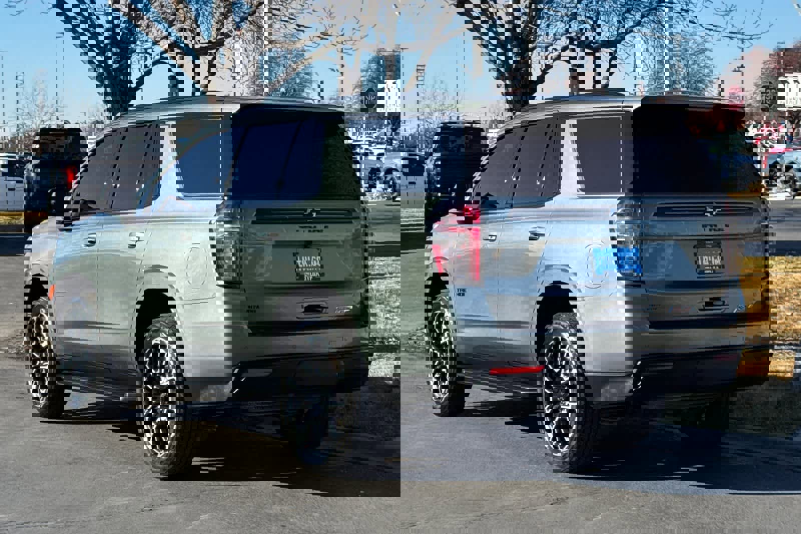 Used 2023 Chevrolet Tahoe RST w/ Luxury Package image 3