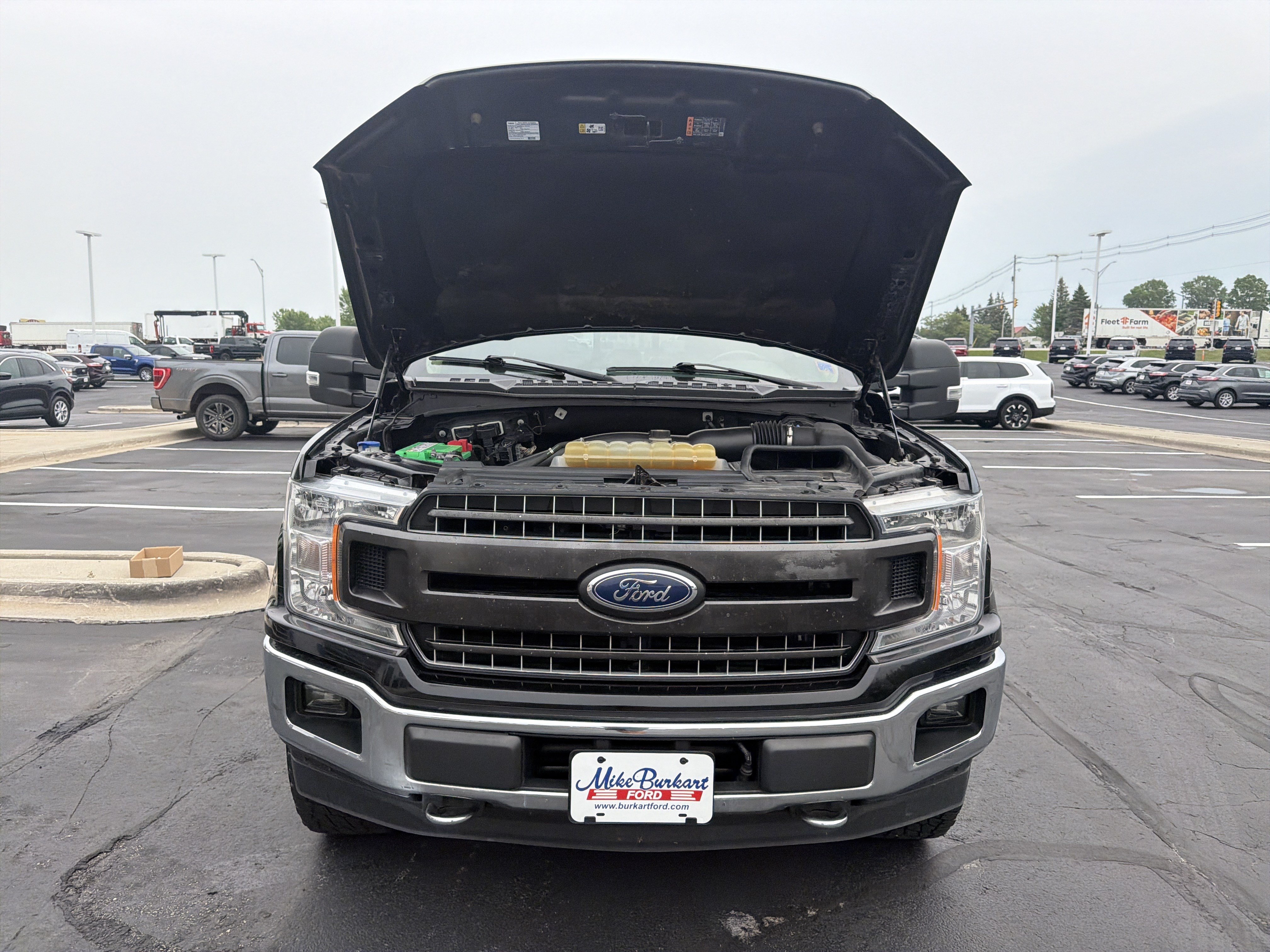Certified 2018 Ford F150 XLT w/ Equipment Group 302A Luxury AWD/4WD image 45