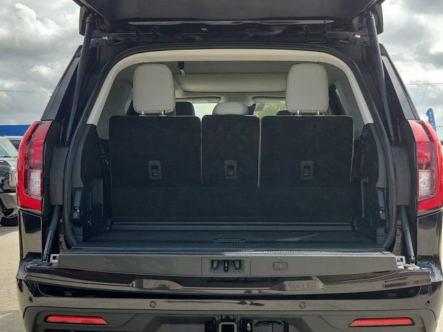 Certified 2025 Ford Expedition Active image 14