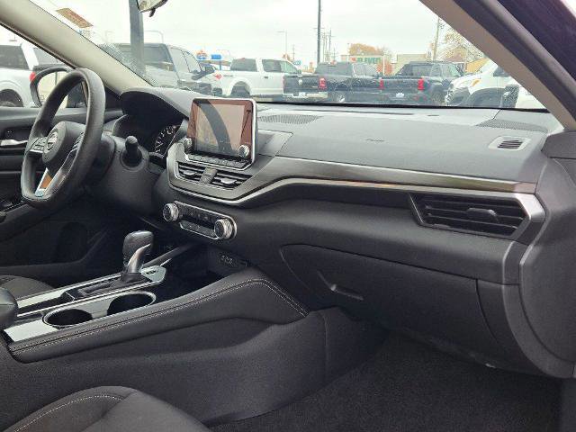 Used 2023 Nissan Altima 2.5 SV image 10