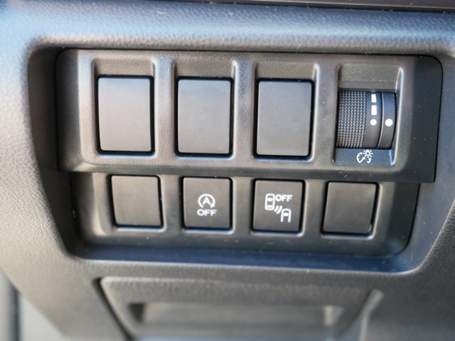 Used 2020 Subaru Forester Premium AWD/4WD image 23