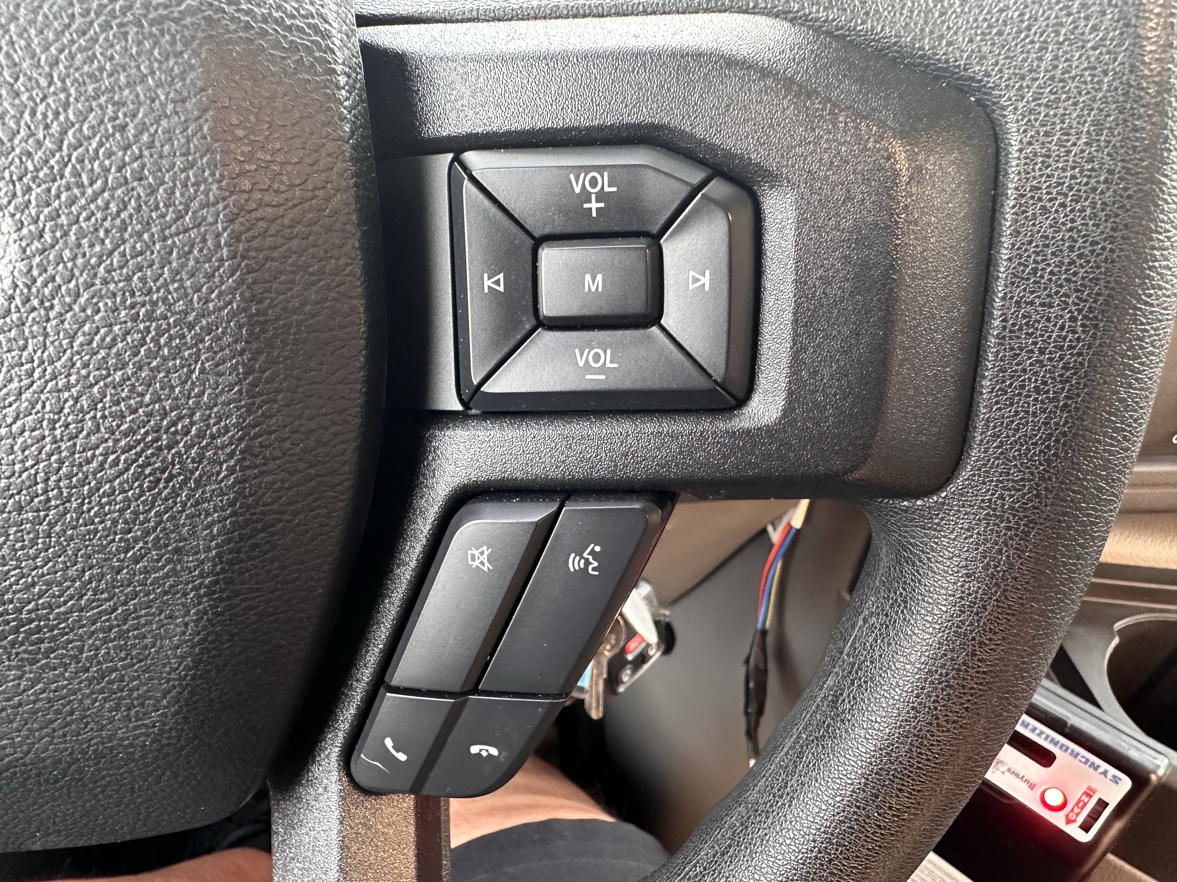 Certified 2024 Ford E-450 and Econoline 450 Super Duty w/ Power Windows & Locks Group RWD image 17