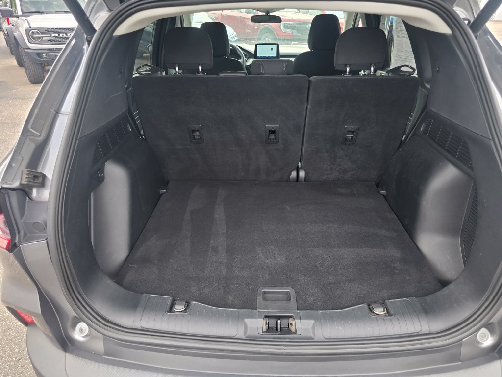 Certified 2023 Ford Escape Active AWD/4WD image 12