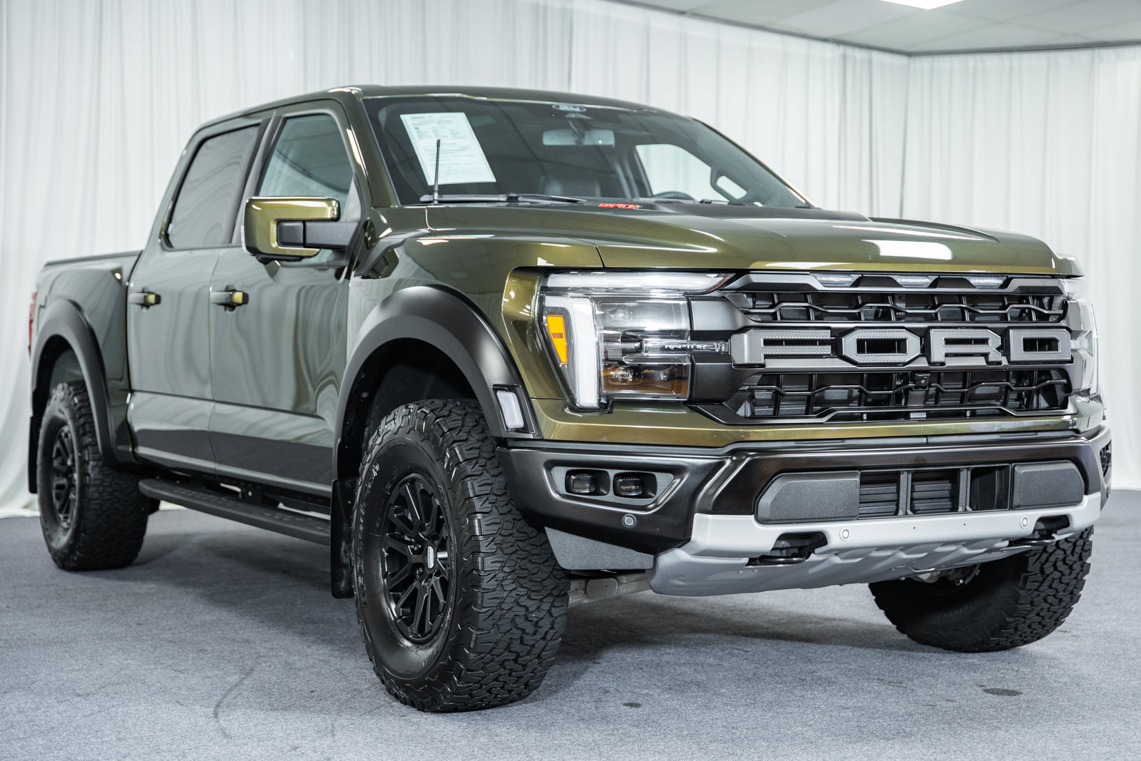 Certified 2025 Ford F150 Raptor AWD/4WD image 1