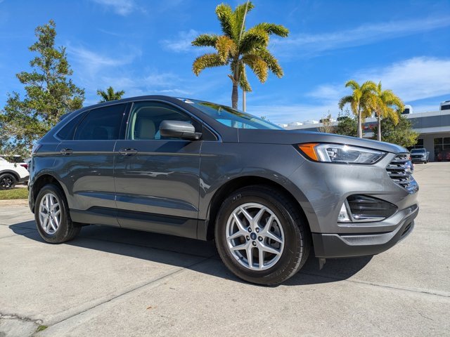 Certified 2022 Ford Edge SEL w/ Convenience Package image 2