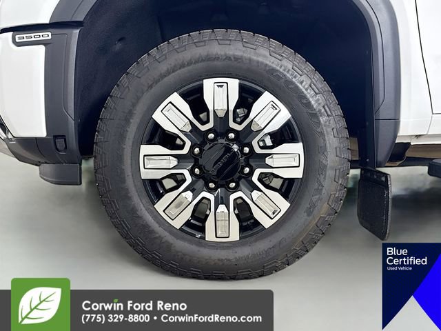 Used 2025 GMC Sierra 3500 Denali w/ Denali Reserve Package AWD/4WD image 35