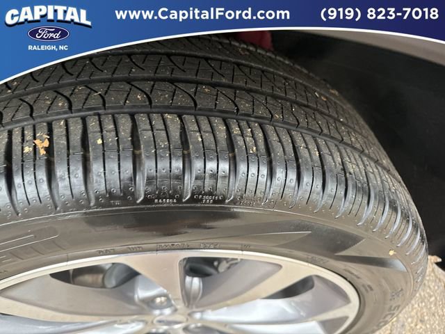 Certified 2025 Ford Explorer Platinum w/ Ultimate Package image 14