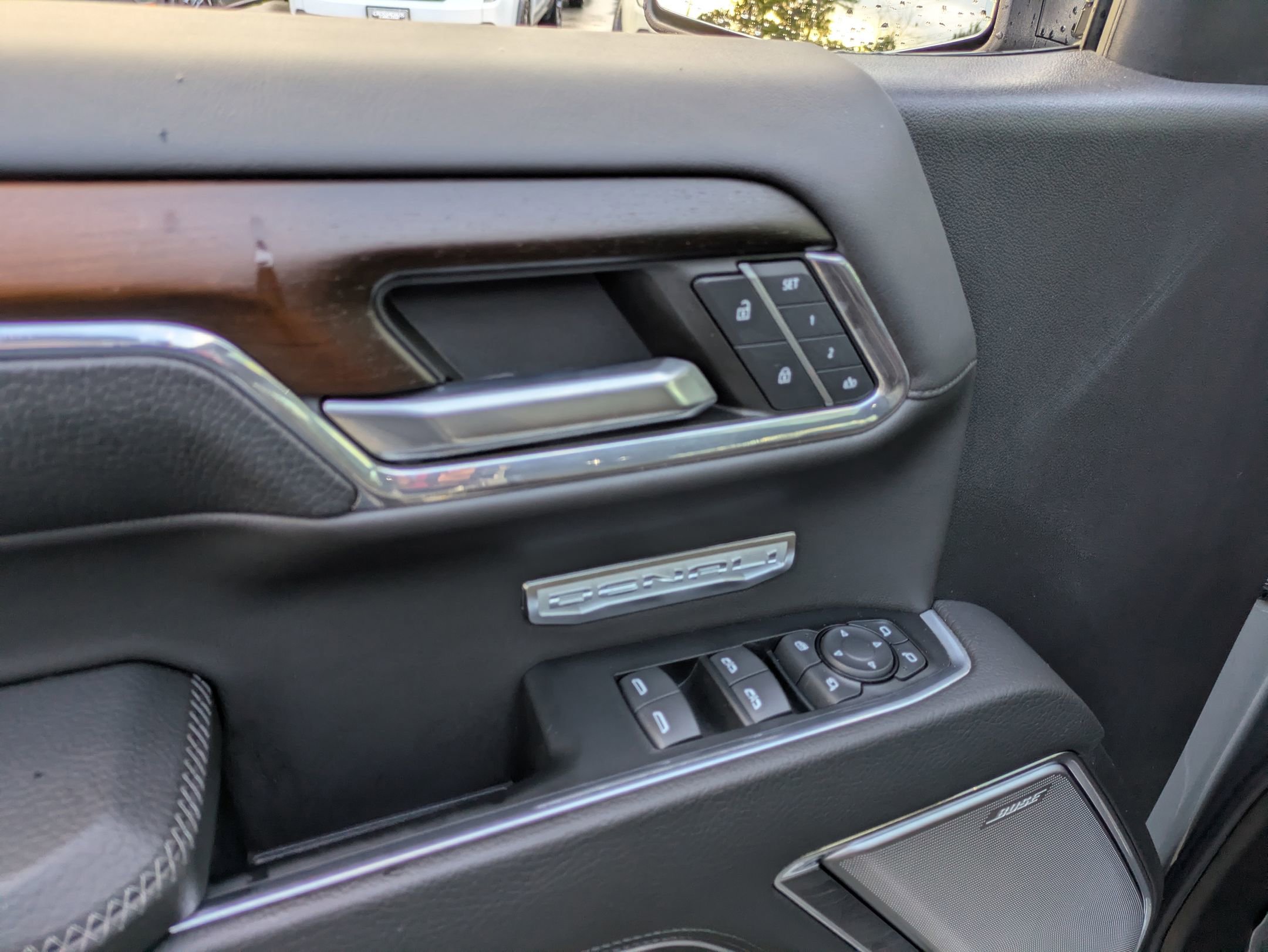 Used 2024 GMC Sierra 1500 Denali image 17