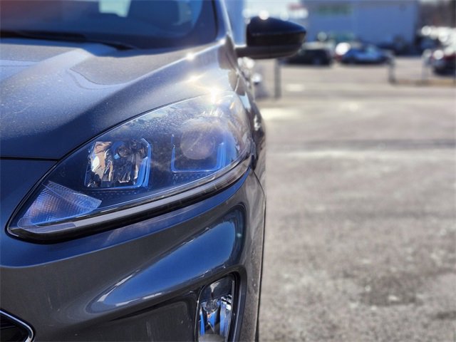 Certified 2021 Ford Escape SEL w/ SEL Stealth AWD Package image 10