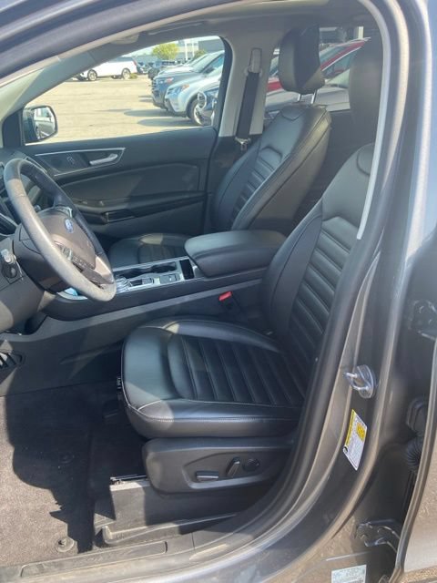 Certified 2023 Ford Edge SEL w/ Convenience Package AWD/4WD image 9