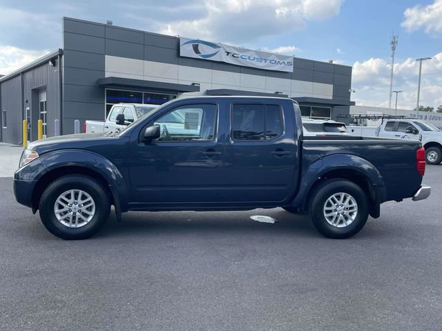 Used 2019 Nissan Frontier SV image 2