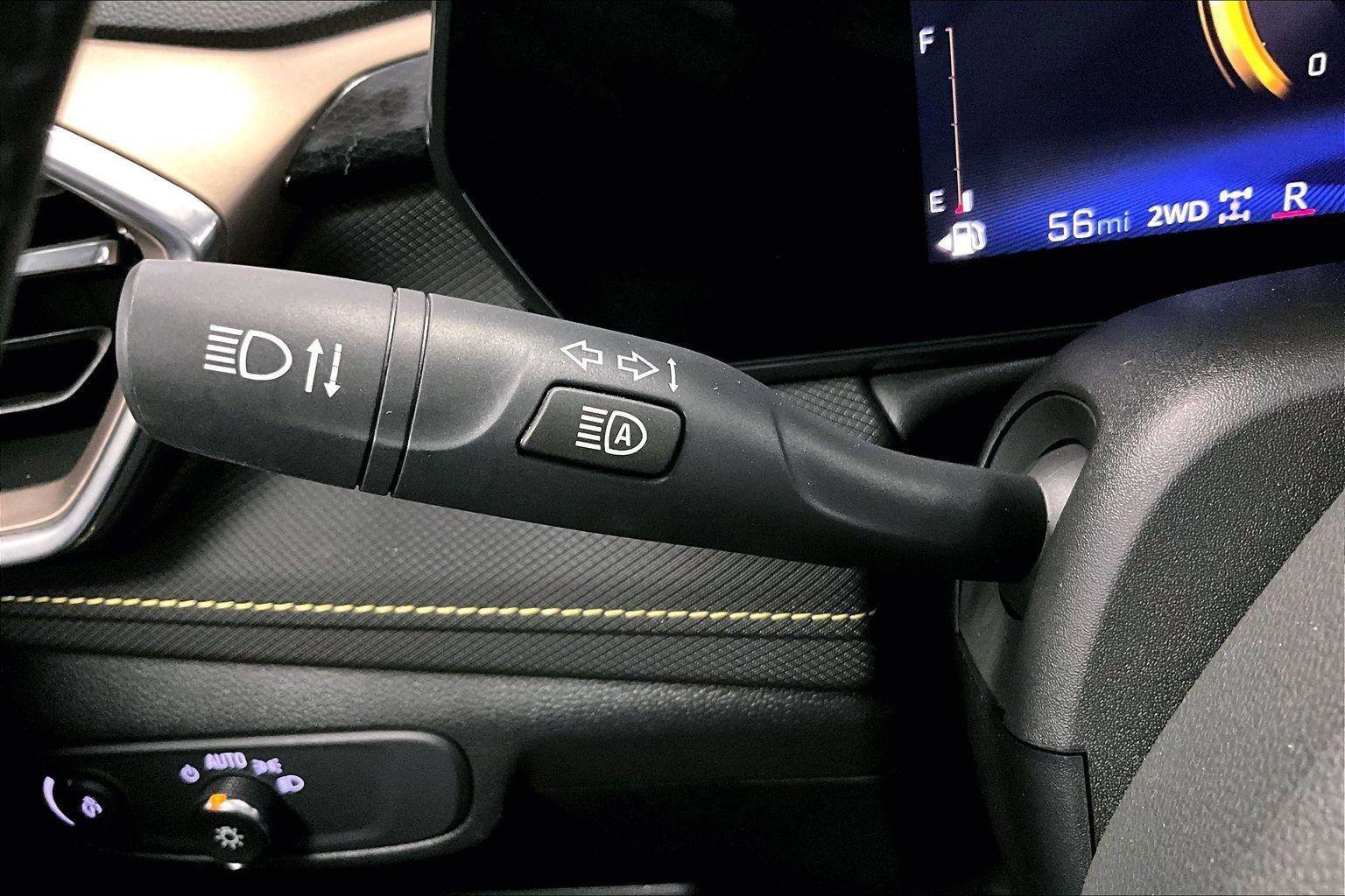 Used 2025 Chevrolet TrailBlazer ACTIV w/ Driver Confidence Package image 30