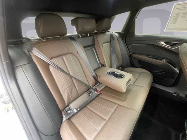 Used 2023 Audi Q4 e-tron Premium Plus AWD/4WD image 18