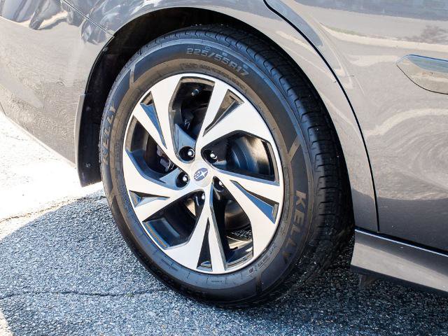 Used 2022 Subaru Legacy Premium AWD/4WD image 7