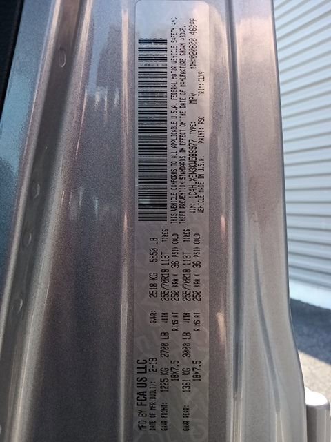 Used 2019 Jeep Wrangler Unlimited Sahara image 34