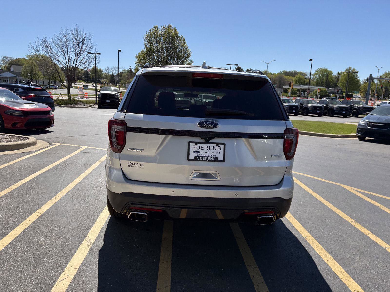 Certified 2017 Ford Explorer Sport AWD/4WD image 5