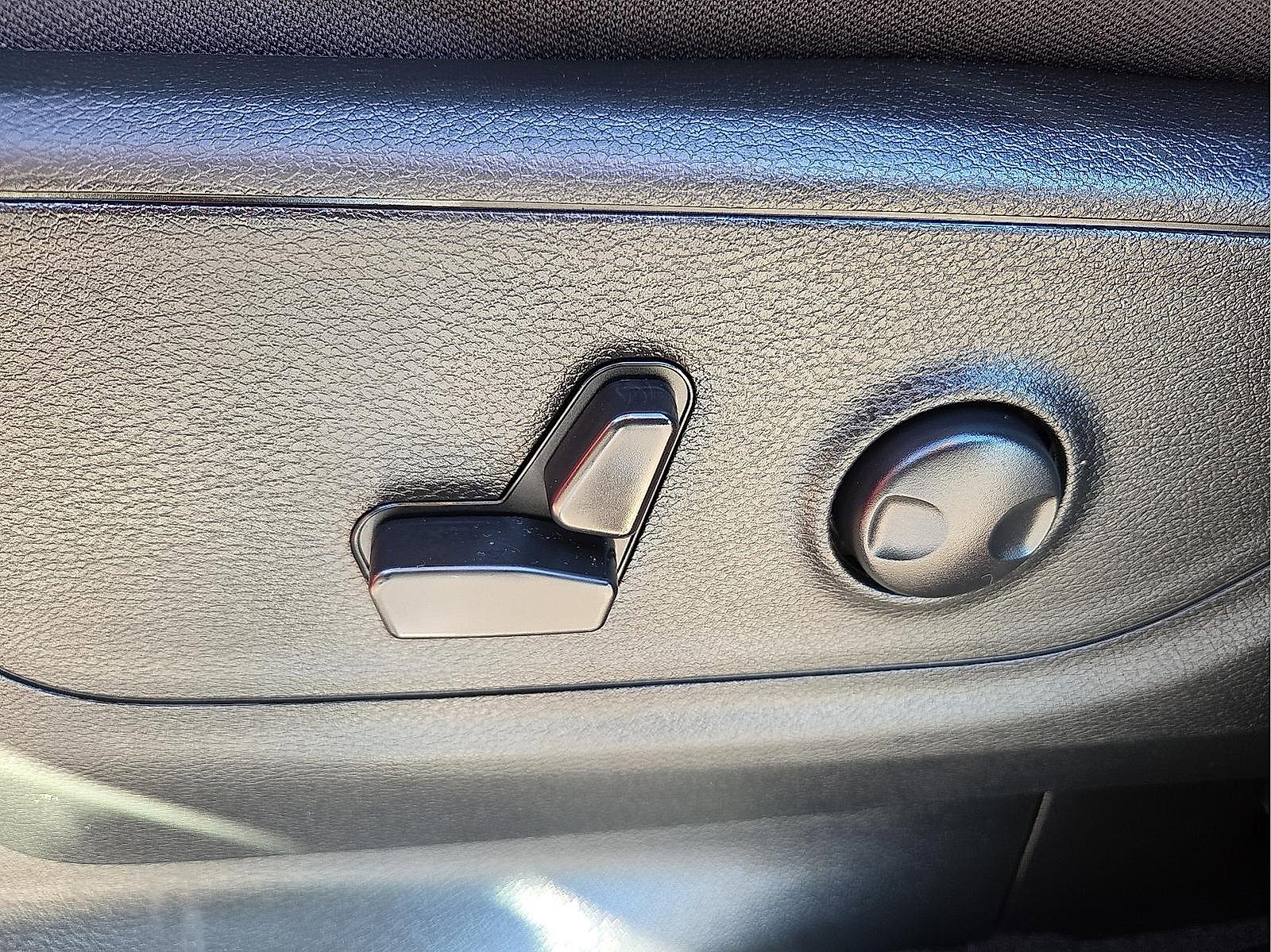 Used 2025 RAM 1500 Big Horn image 15