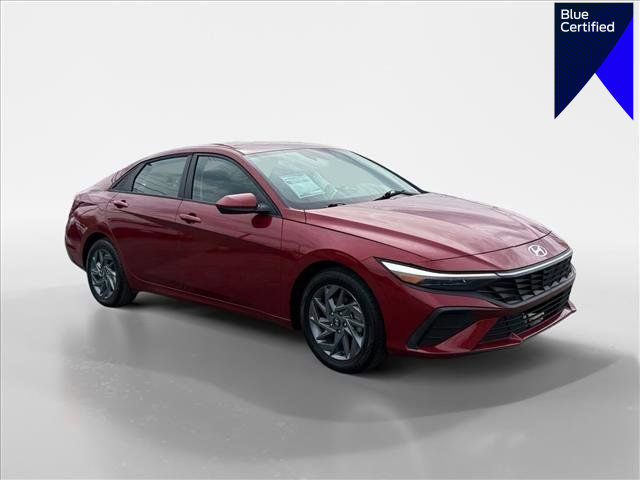 Used 2024 Hyundai Elantra SEL image 1