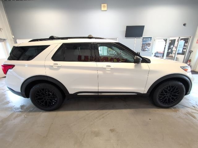 Certified 2021 Ford Explorer XLT image 7