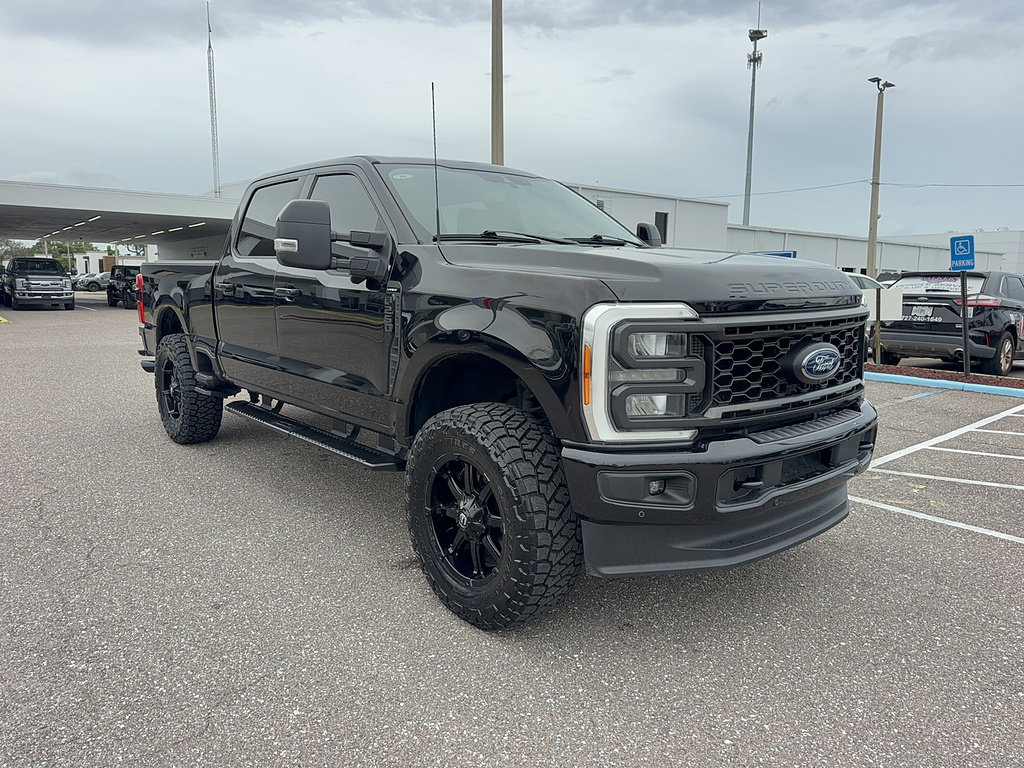 Certified 2023 Ford F250 Lariat w/ Lariat Ultimate Package AWD/4WD image 4