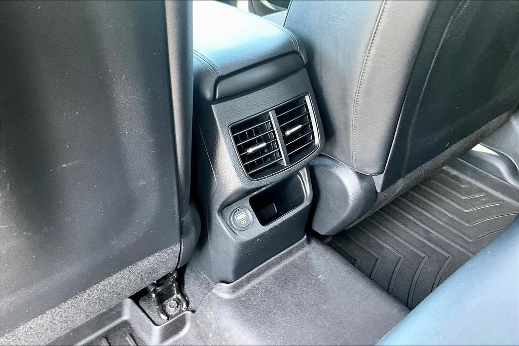 Used 2023 Kia Seltos S w/ Navigation Package FWD image 12