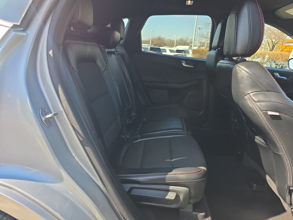 Certified 2023 Ford Escape ST-Line w/ Tech Pack #1 AWD/4WD image 35