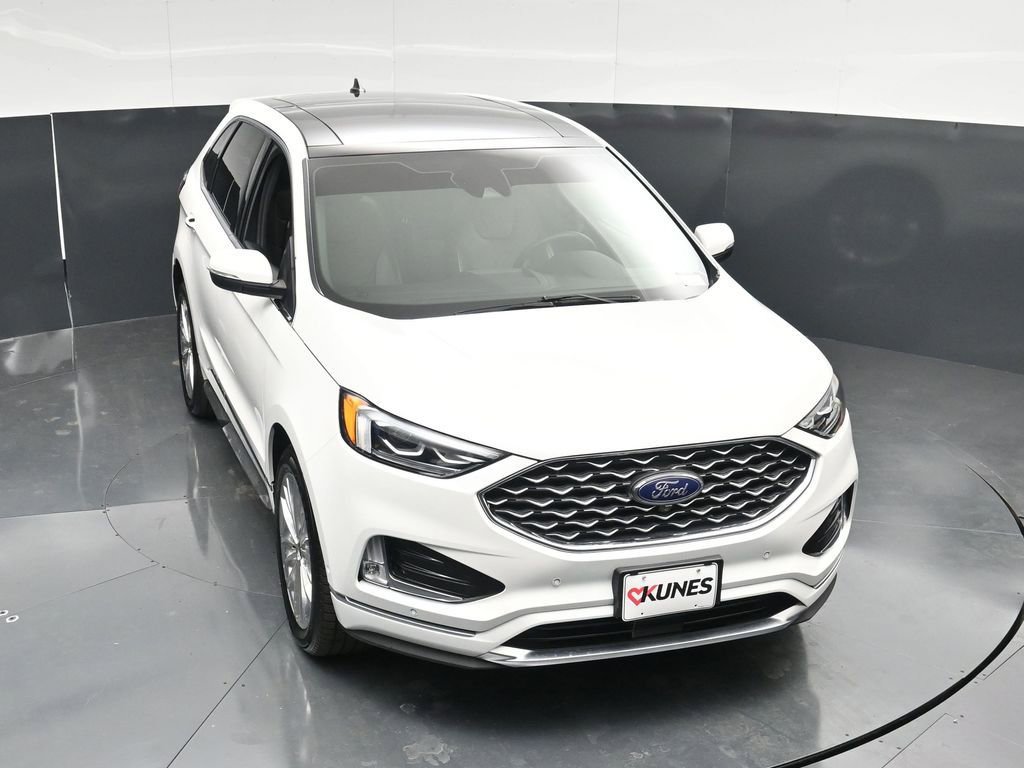 Certified 2020 Ford Edge Titanium w/ Equipment Group 301A AWD/4WD image 41