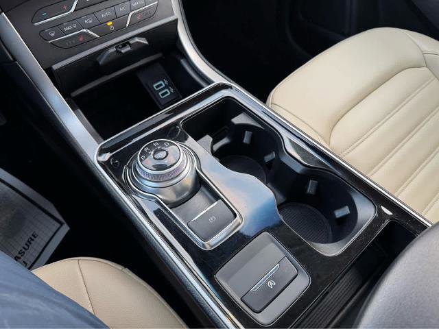 Certified 2020 Ford Edge SEL w/ Convenience Package image 19