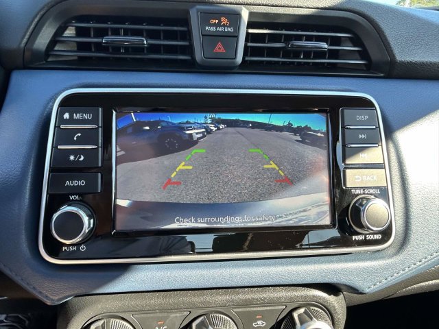 Used 2025 Nissan Versa SV FWD image 23