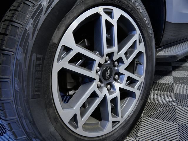 Certified 2025 Ford Expedition Active AWD/4WD image 8