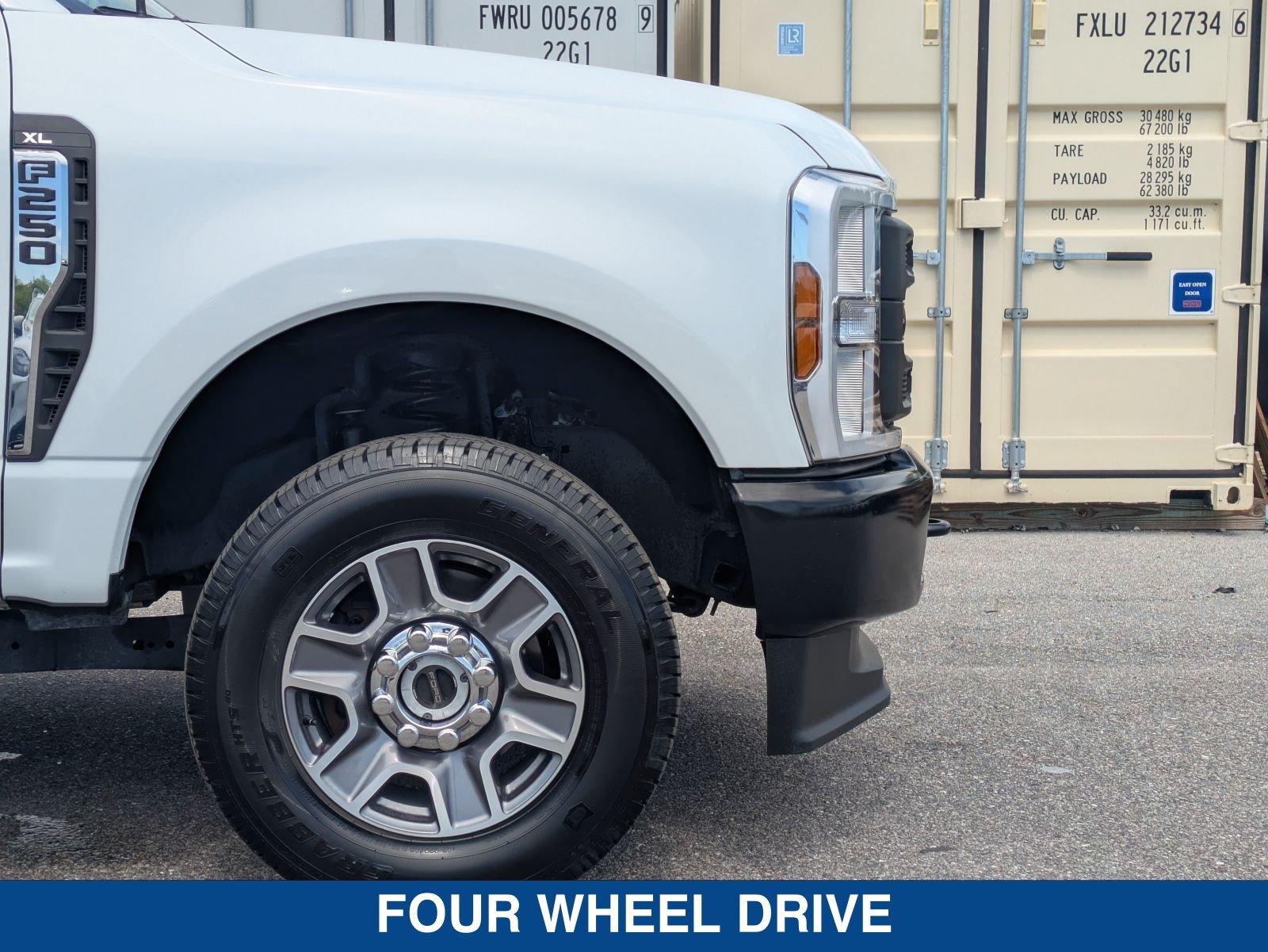 Certified 2025 Ford F250 XL AWD/4WD image 11