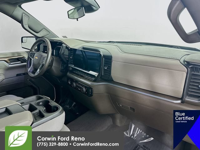 Used 2022 Chevrolet Silverado 1500 LT AWD/4WD image 32