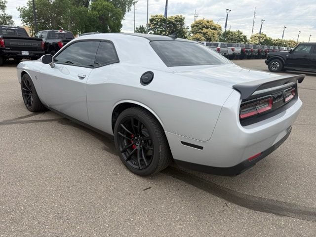 Used 2023 Dodge Challenger SRT Hellcat w/ Driver Convenience Group RWD image 8