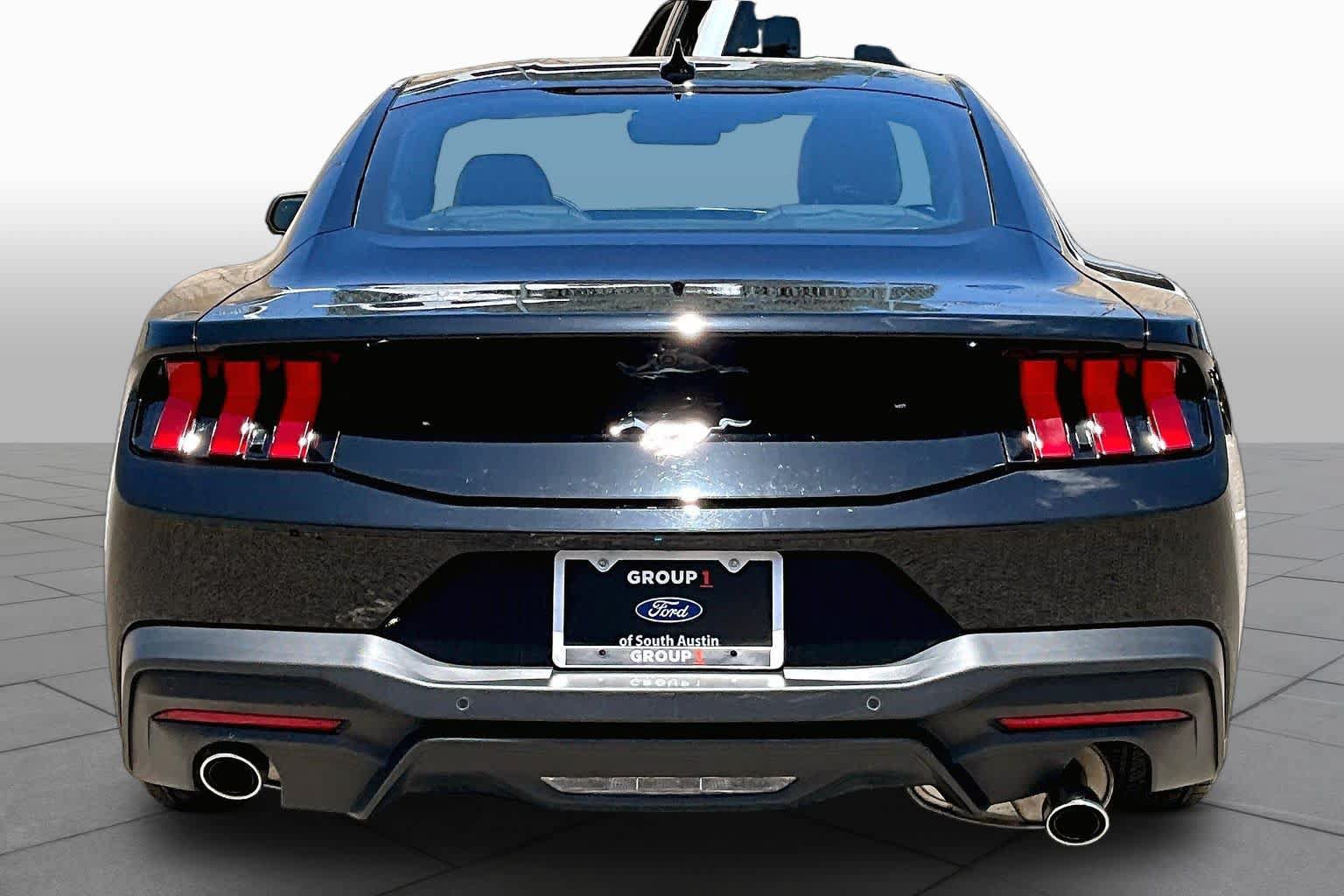 Certified 2026 Ford Mustang Premium RWD image 5