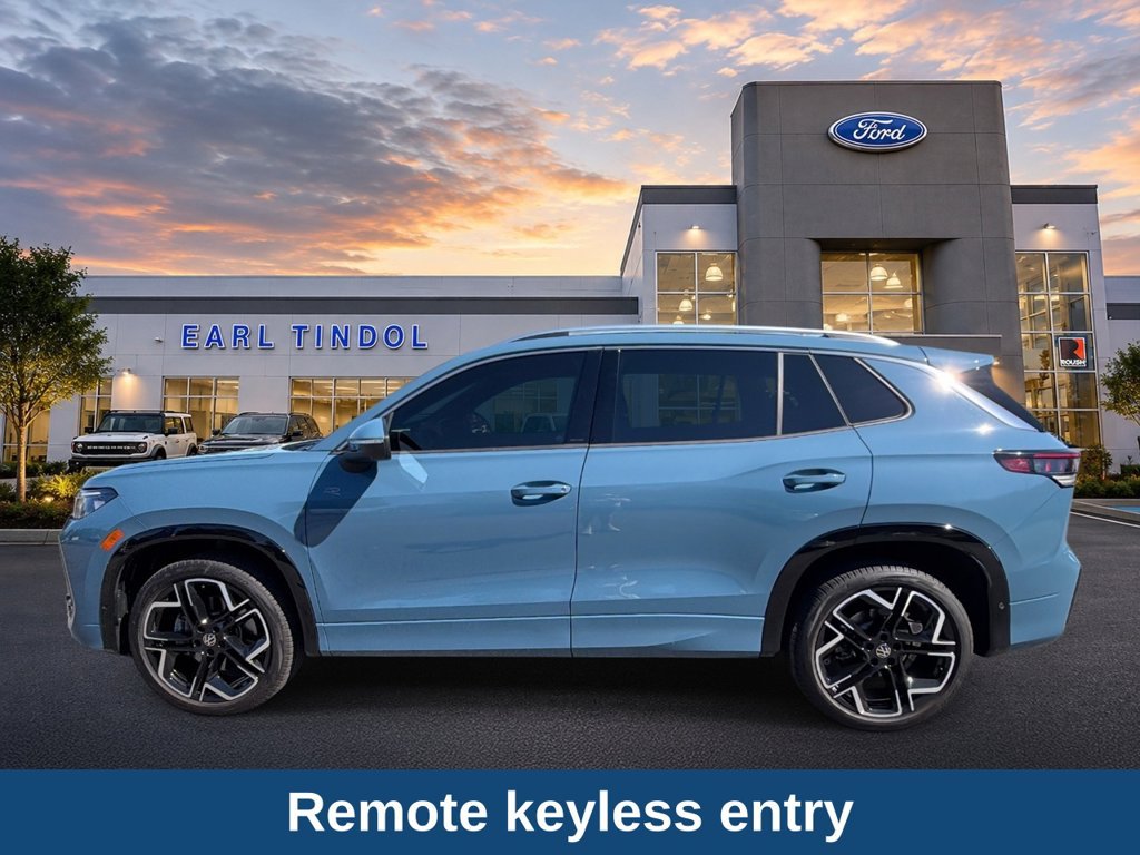 Used 2025 Volkswagen Tiguan SEL R-Line AWD/4WD image 5