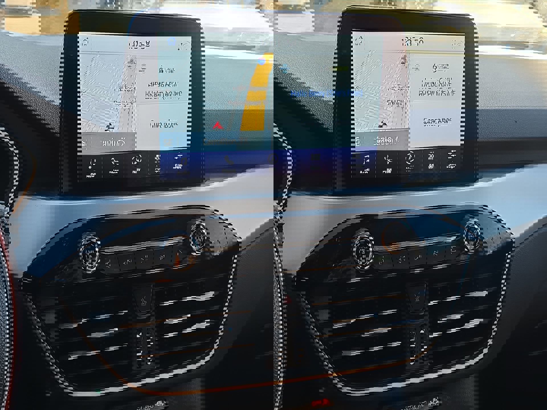 Certified 2020 Ford Escape SE image 14