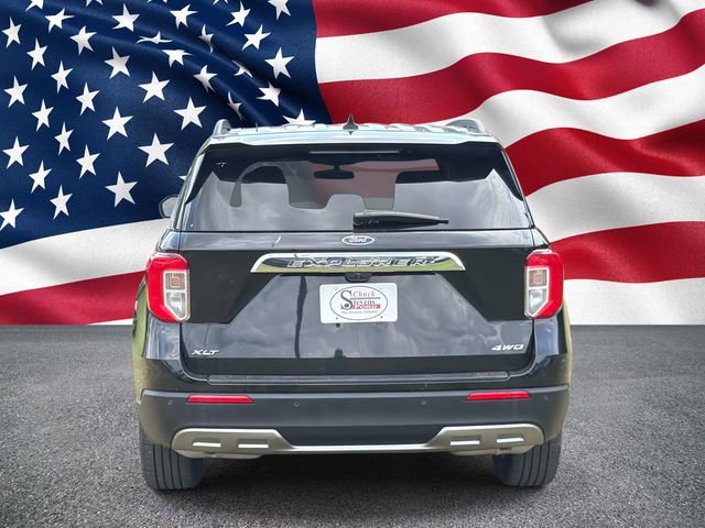 Certified 2023 Ford Explorer XLT w/ Equipment Group 202A AWD/4WD image 8