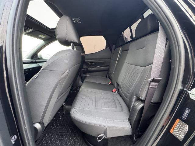 Used 2023 Hyundai Santa Cruz Night image 14