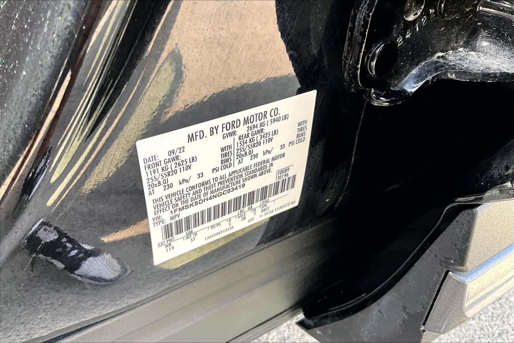 Certified 2022 Ford Explorer XLT w/ Equipment Group 202A AWD/4WD image 33