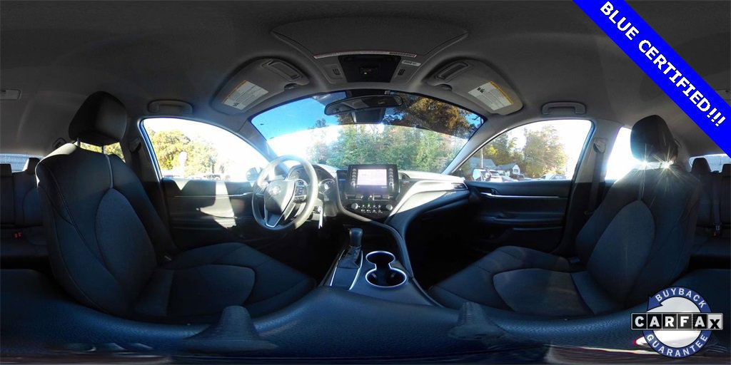Used 2021 Toyota Camry LE image 28