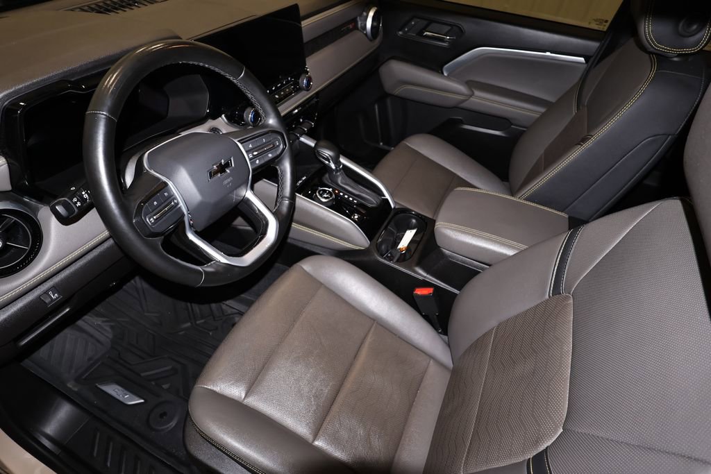 Used 2024 Chevrolet Colorado ZR2 w/ ZR2 Convenience Package III image 36