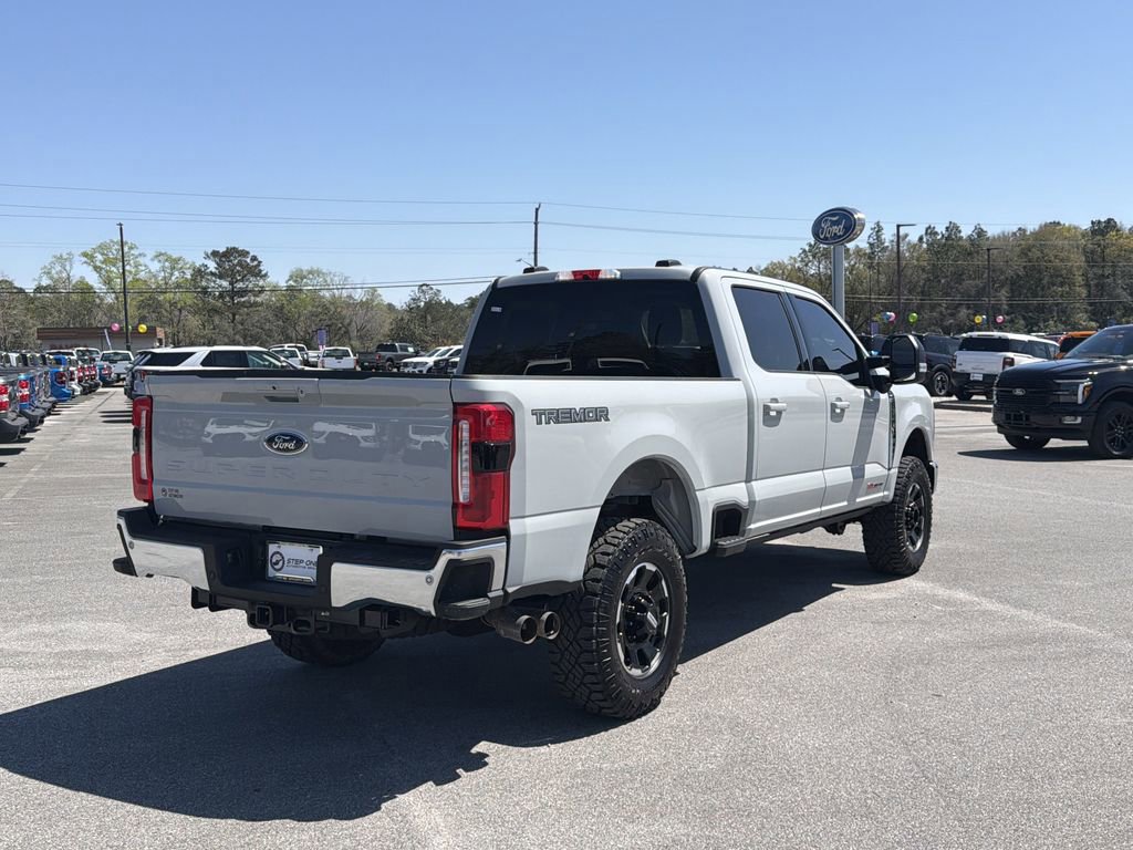 Certified 2025 Ford F250 Lariat w/ Tremor Off-Road Package image 5