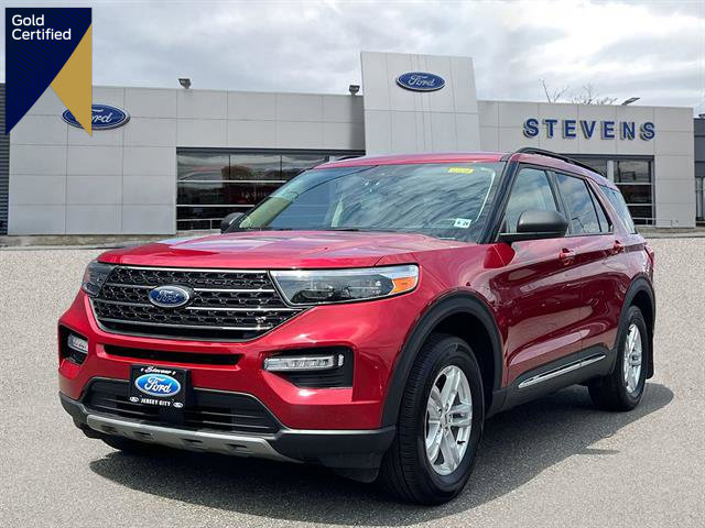 Certified 2023 Ford Explorer XLT w/ Equipment Group 202A